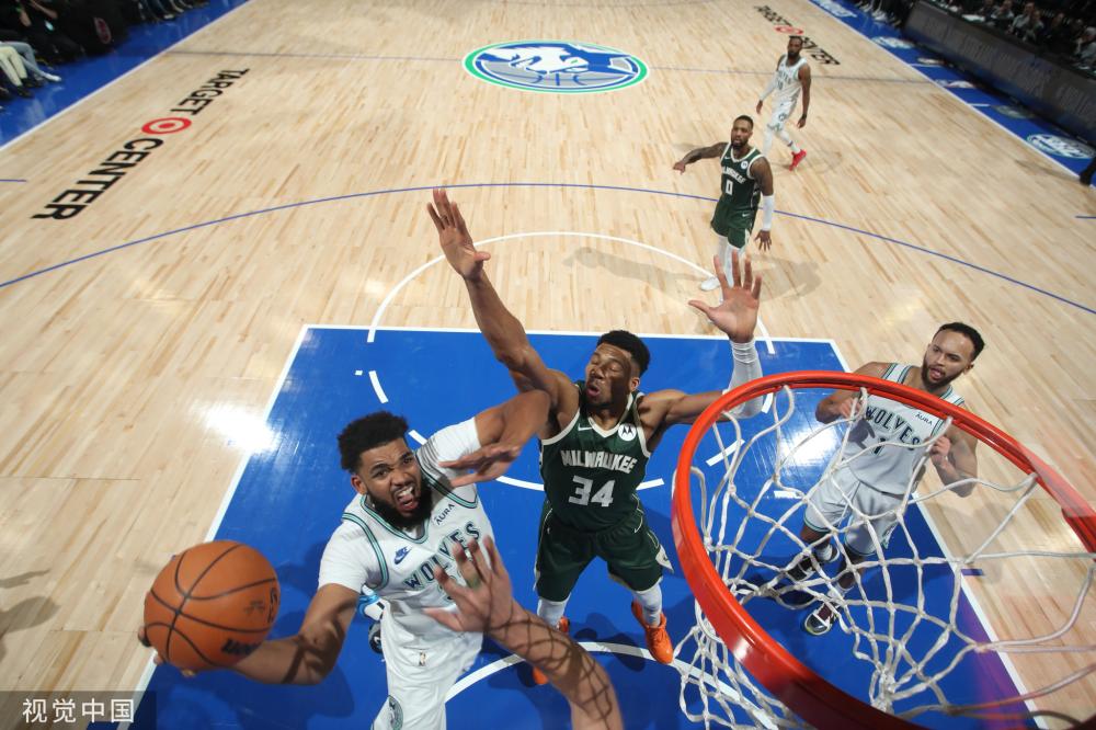 队正迎来一 队正迎来一