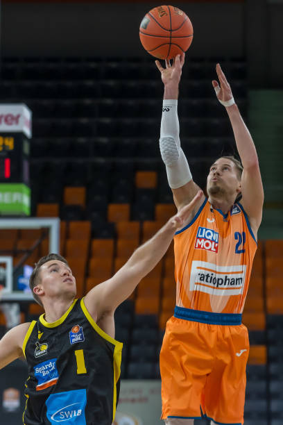 实性常常压 实性常常压