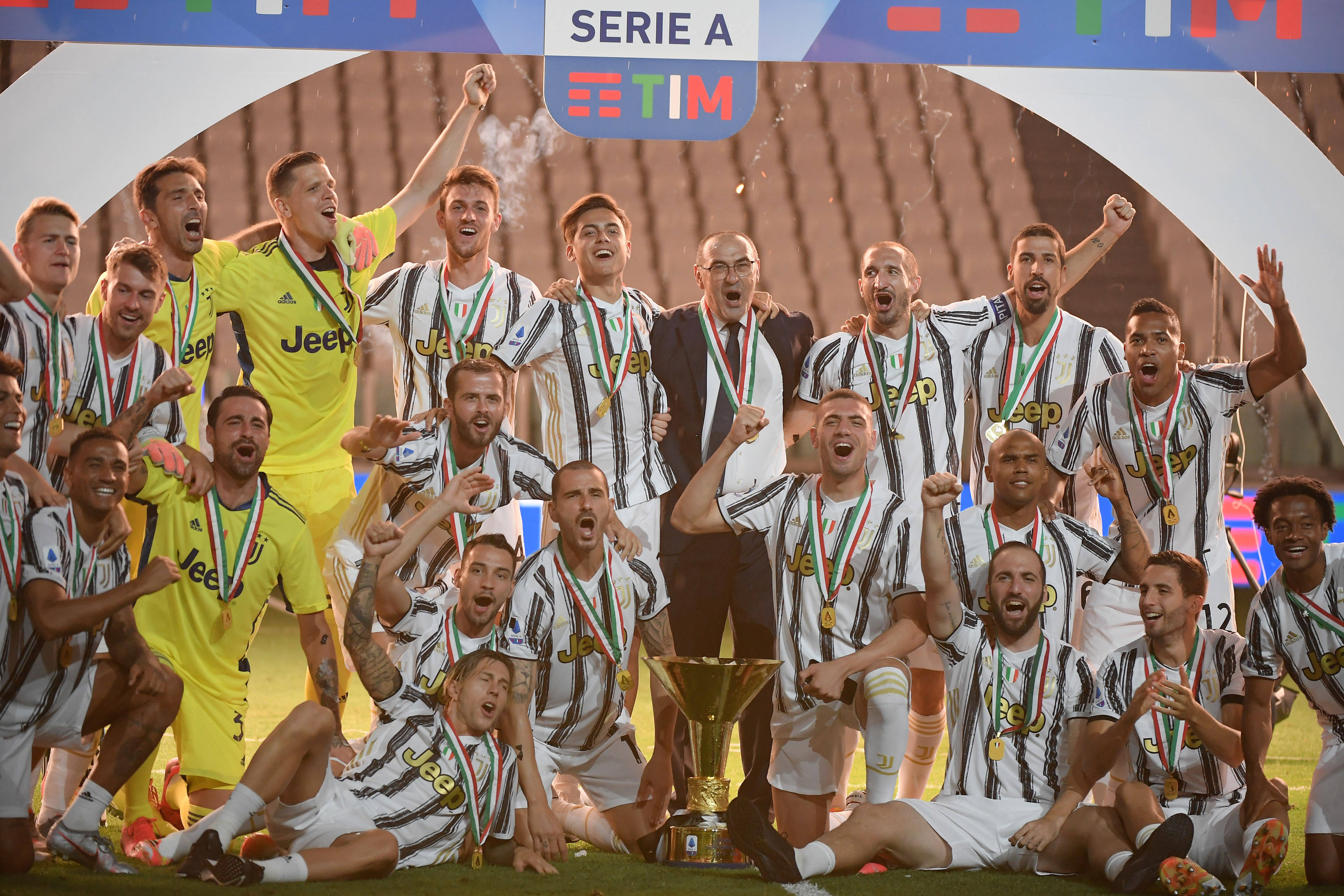 他高超的扑 他高超的扑